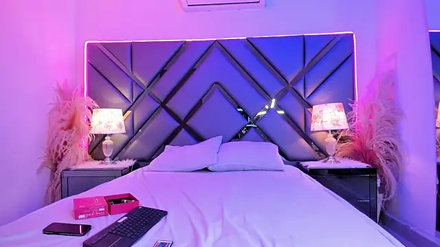 khathieeBelle webcam