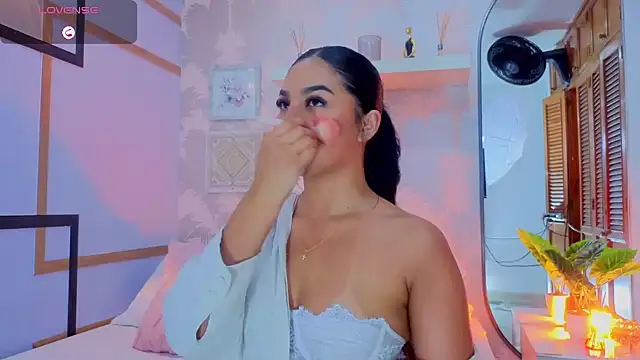 CharlotteGraay webcam