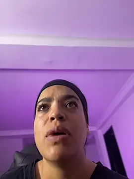 JuanitaMore01 webcam