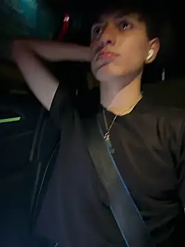 Naim_TheKing's live cam