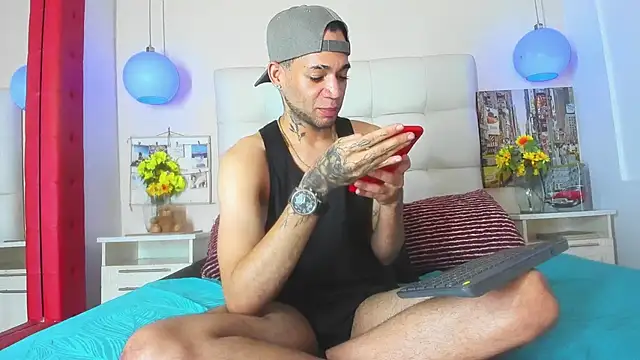 Daniel_huge22 webcam