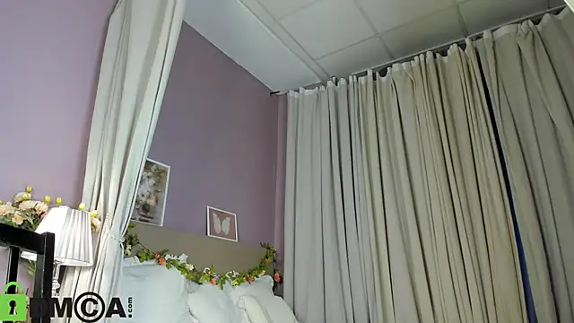 Dearly_Emily live sex cam