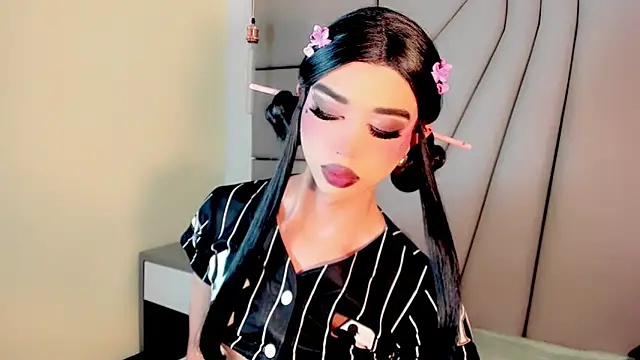 miss-saraii - Miss-Saraii's free webcam - UK Sex Cams