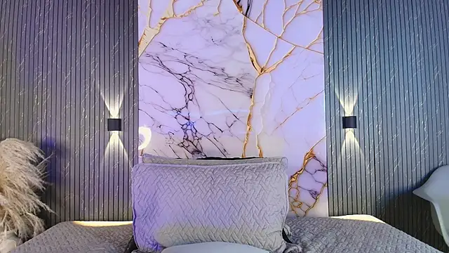 big_tits_in_your_face webcam