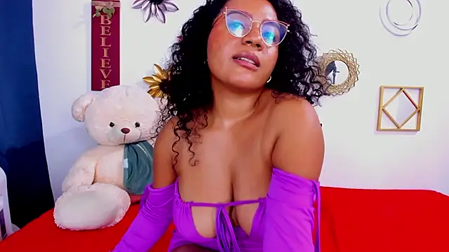 paolitakens - Paolitakens's free webcam - UK Sex Cams