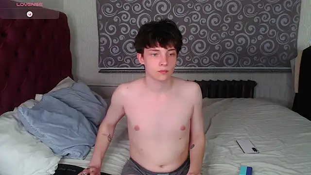 iwillfall - Iwillfall's free webcam - UK Sex Cams