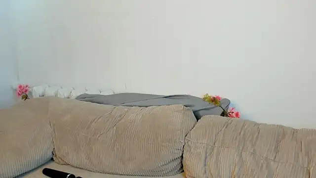 aurashift - AuraShift's free webcam - UK Sex Cams