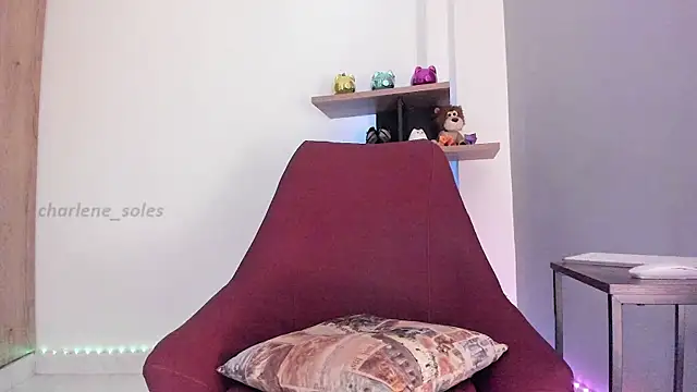 Charlene_Soles webcam