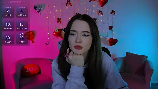 liana_kisses - Liana_kisses's free webcam - UK Sex Cams