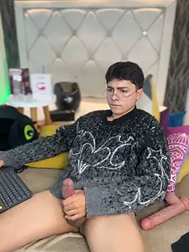 Samu_Hott Live Webcam on Stripchat