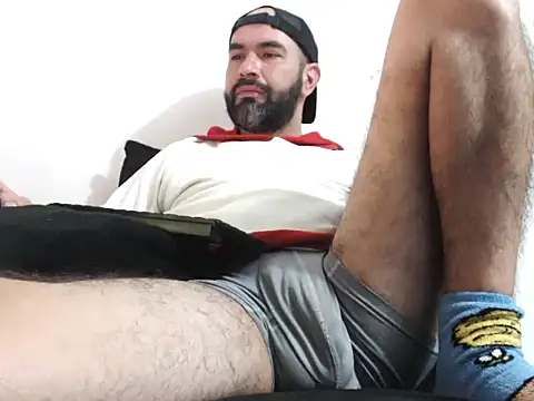 hairyandbigmann - Hairyandbigmann's free webcam - UK Sex Cams