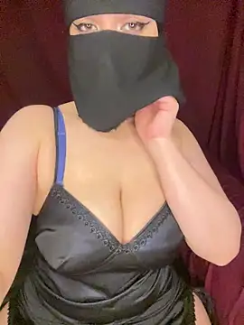 RooVaaN-Xx live sex cam