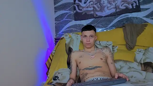 ell_pbc - ELL_PBC's free webcam - UK Sex Cams