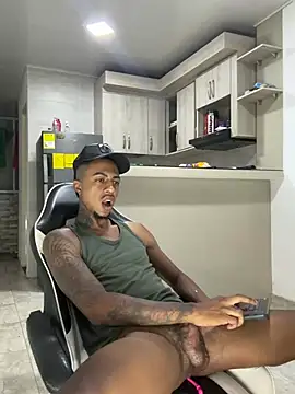 YeremiBrowm live sex cam