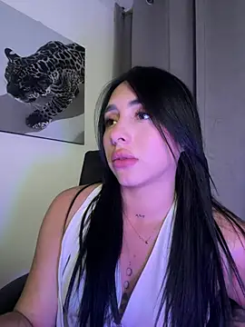 Webcam Model (isabella_jade)  is live.Free join now!