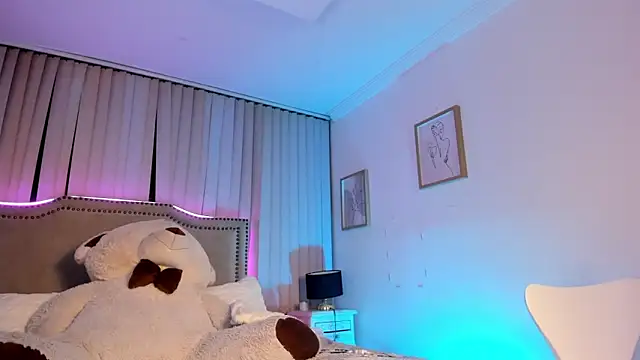 ziara_white - Ziara_white's free webcam - UK Sex Cams