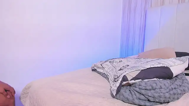 isaak_miller_ webcam