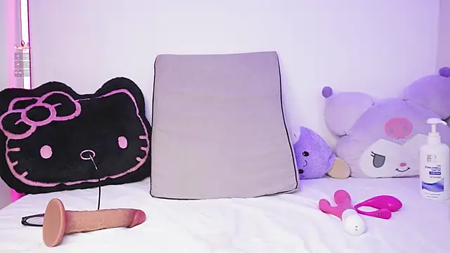 EloiseSweetxx live sex cam