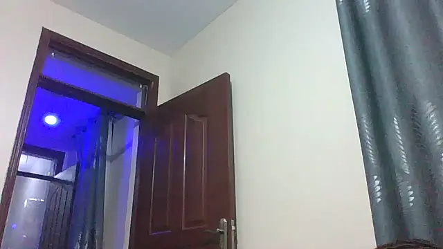 Huge_Bootybae webcam