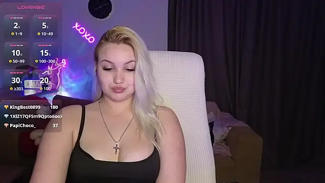 adrelaxina - Adrelaxina's free webcam - UK Sex Cams