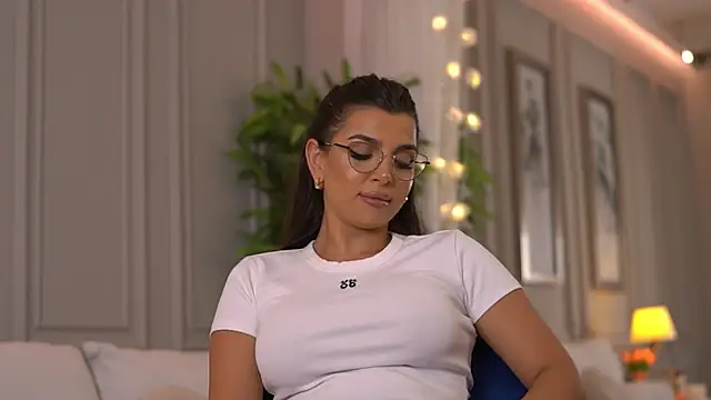 NicoleCellini webcam