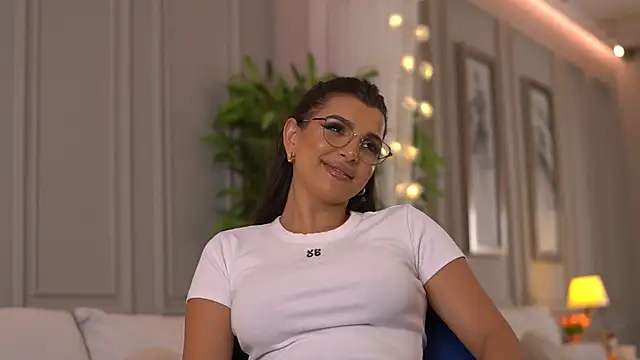 NicoleCellini webcam