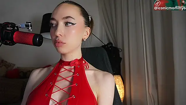 supreme_dominatrix webcam