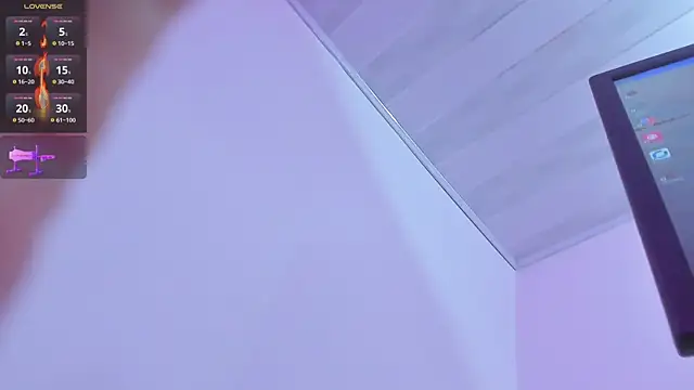 real live cam porn Nayla-Mouna