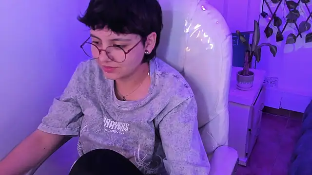 nathaly_ds - Nathaly_ds's free webcam - UK Sex Cams