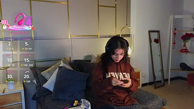 Lina_Montclair webcam