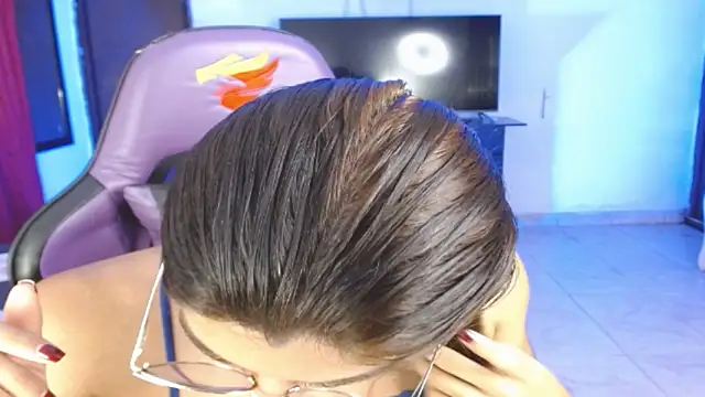 Alanni_parker webcam