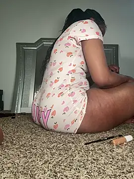 Webcam Model (briakash)  is live.Free join now!