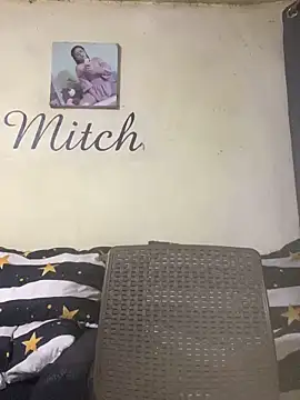sexymitchyx24 webcam