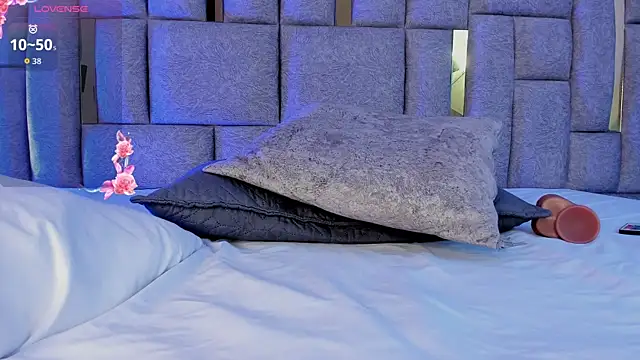 camilaa_smith_ webcam