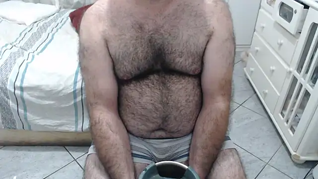 mysterbearmg (Ask my age) - CUM IN GOAL - Add Inst - Mysterbearmg