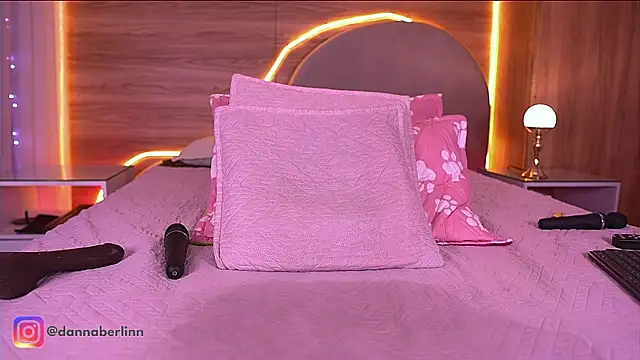 danna_berlin_ webcam