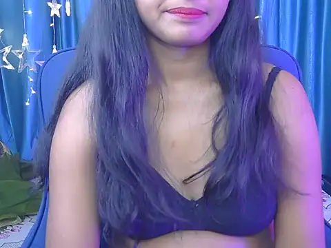 its-aarushi - Its-Aarushi's free webcam - UK Sex Cams