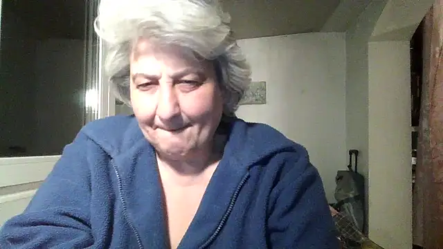 exquisitemature - ExquisiteMature's free webcam - UK Sex Cams