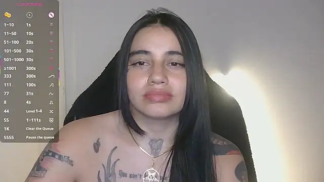 val_bardot - Val_bardot's free webcam - UK Sex Cams