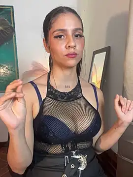 alisaa_jhons1 webcam