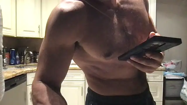 BigGuyMuscle webcam
