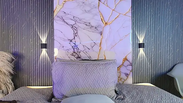 big_tits_in_your_face webcam