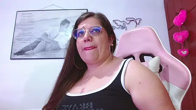 Amelie_Rousell webcam