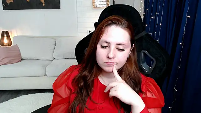 Hennessy_bunny webcam