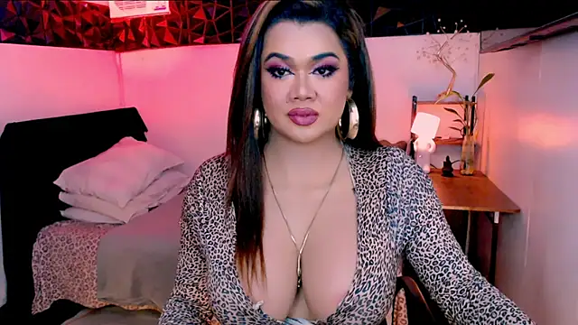 asiankatyhuge webcam