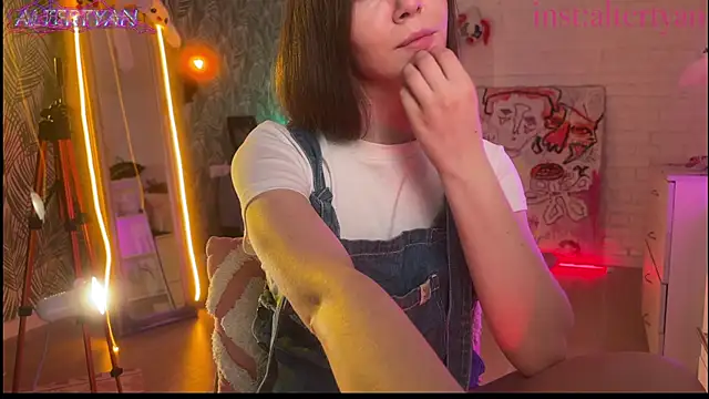 altertyan - Altertyan's free webcam - UK Sex Cams