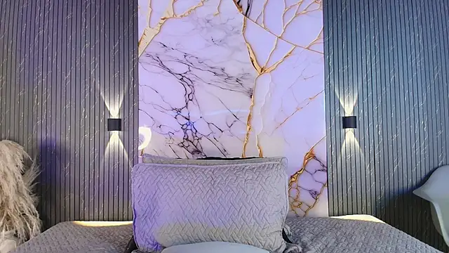 big_tits_in_your_face webcam