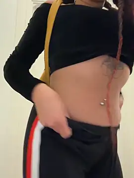 HaileyDiana's live cam