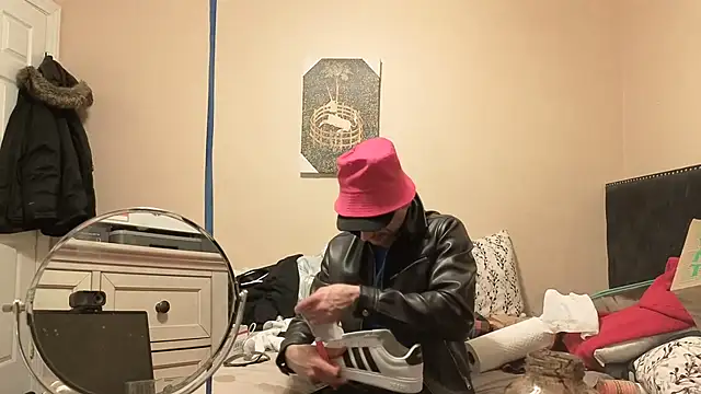 hailzeffn - Hailzeffn's free webcam - UK Sex Cams