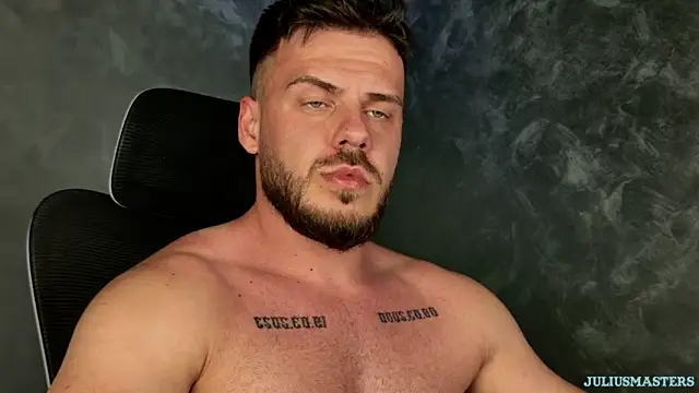 cloudyjulius - CLOUDYJULIUS's free webcam - UK Sex Cams